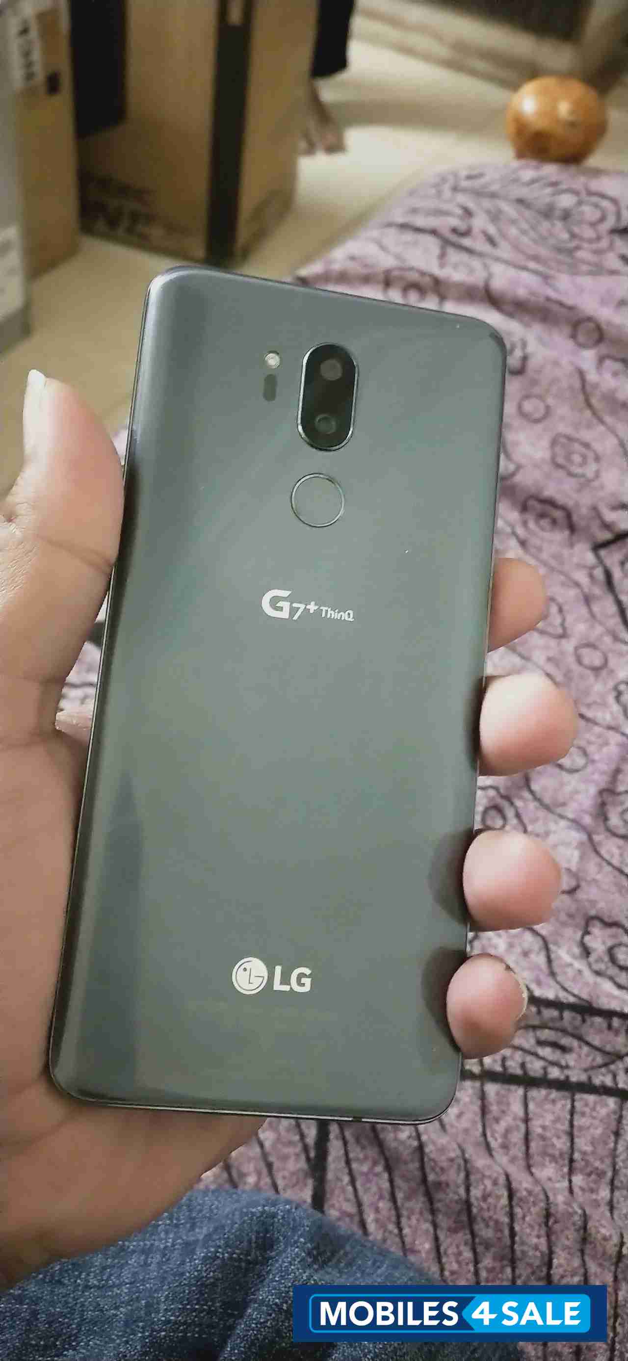 LG  lg g7