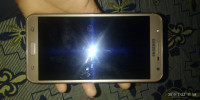 Samsung  Galaxy j7 nxt