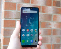 Black Vivo  V9 Youth