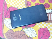 Samsung  Galaxy j7 max