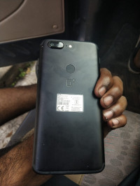 OnePlus  5T
