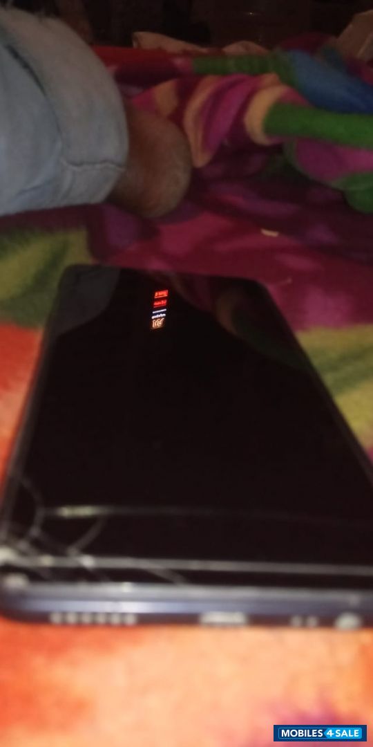 Mirror Black Realme  C1