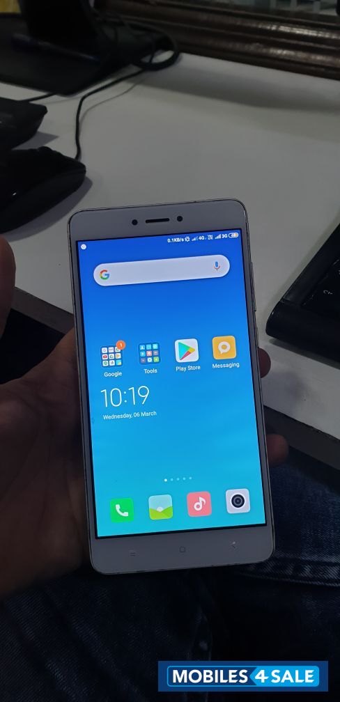 Gold Xiaomi  Redmi Note 4