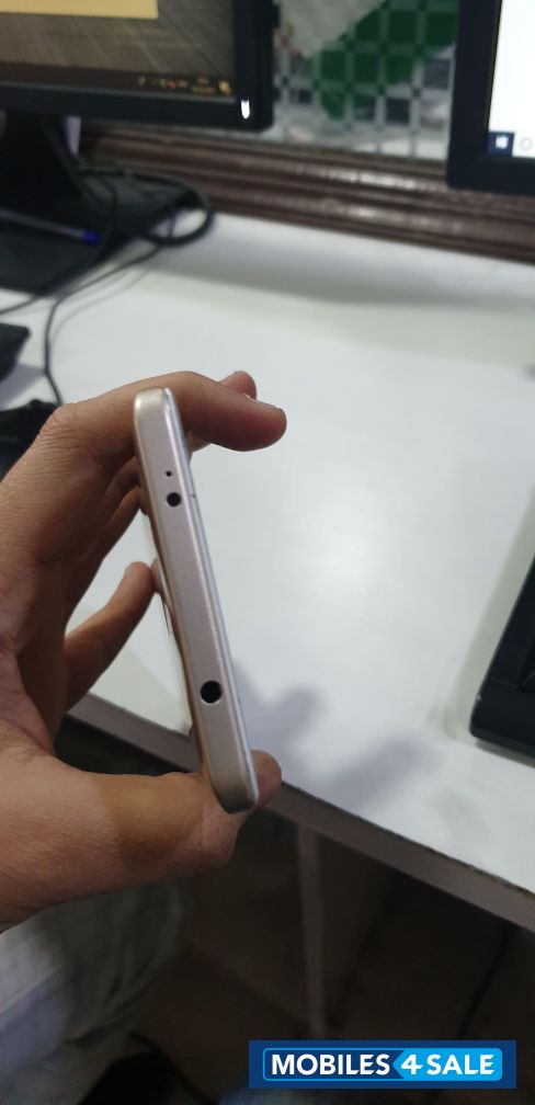 Gold Xiaomi  Redmi Note 4