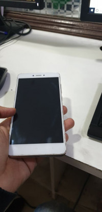 Gold Xiaomi  Redmi Note 4