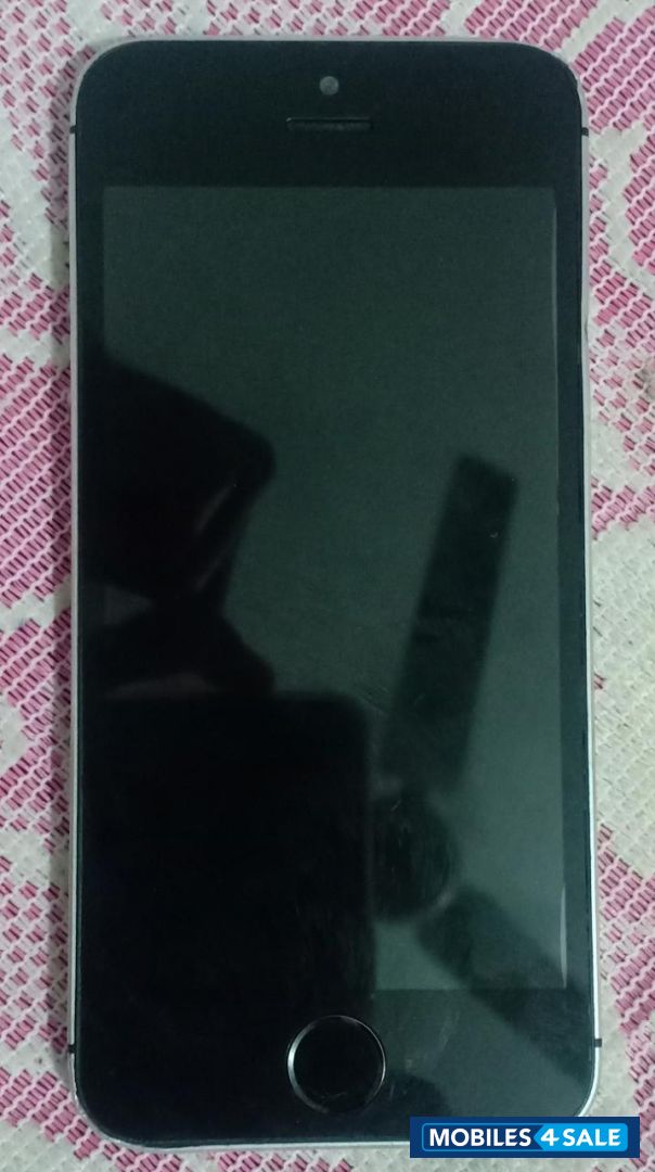 Grey Apple iPhone 5S