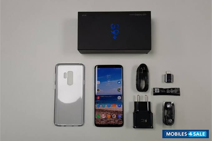 Black Samsung  Galaxy S9 plus