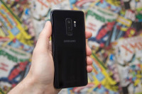 Black Samsung  Galaxy S9 plus
