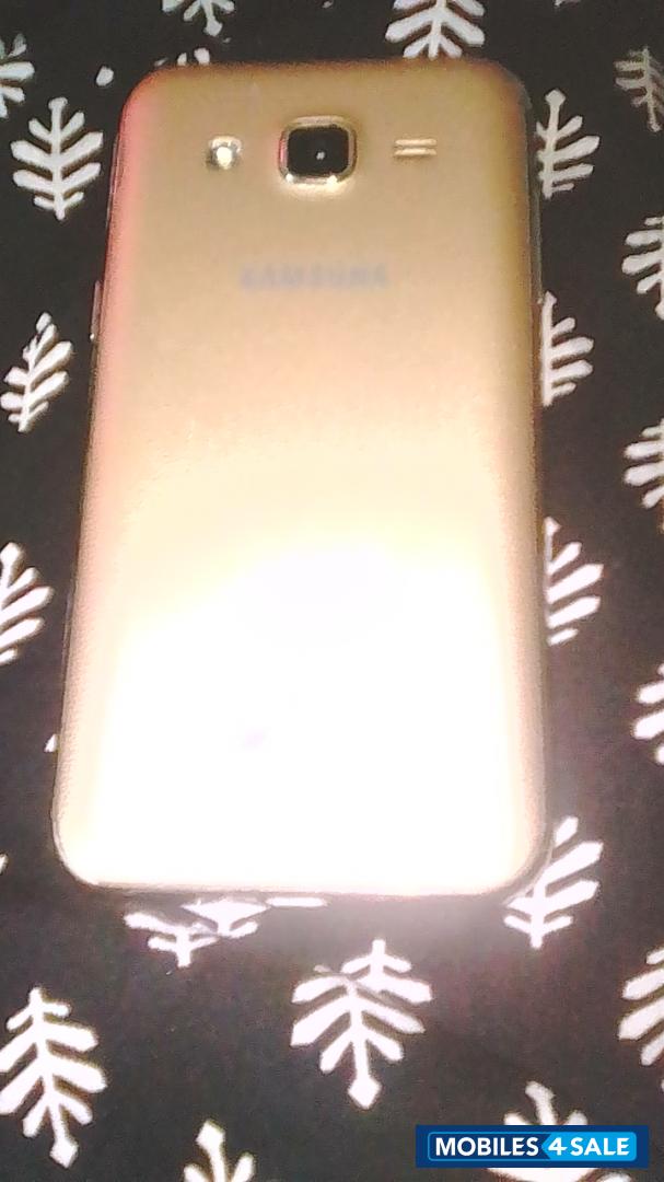 Samsung  Galaxy j2