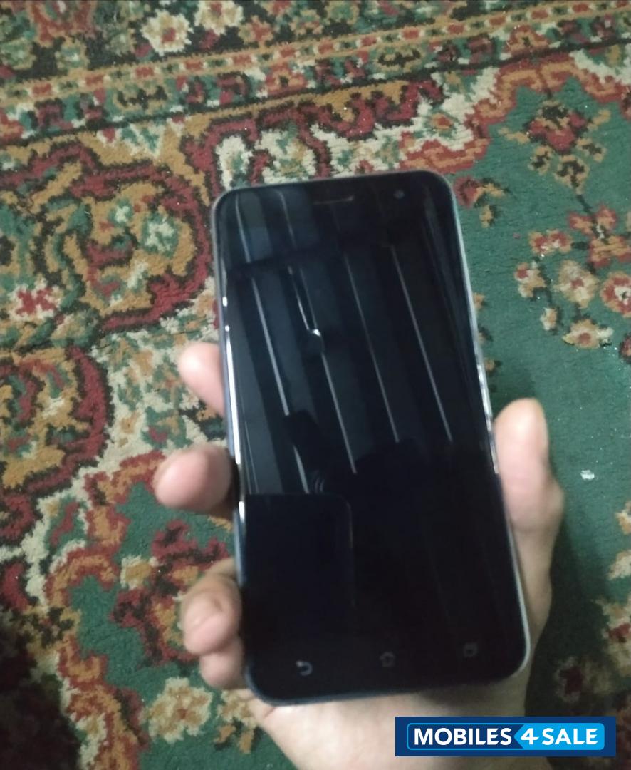 Asus Zenfone 3