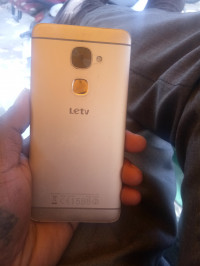 LeEco  Le2x256