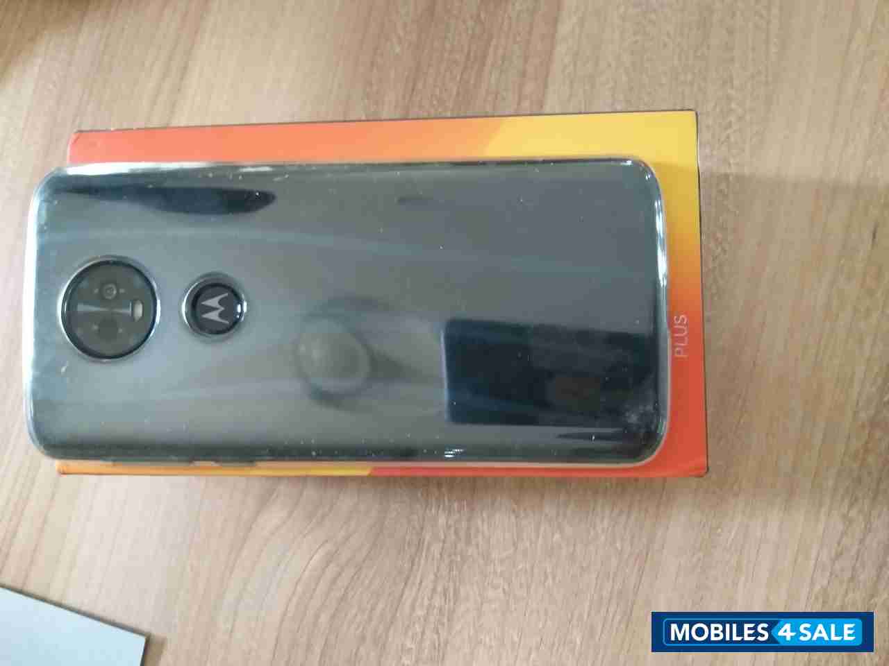 Motorola  motoe 5plus