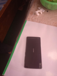 Black(metellic) With Gorrilla  Gionee  S 5.5