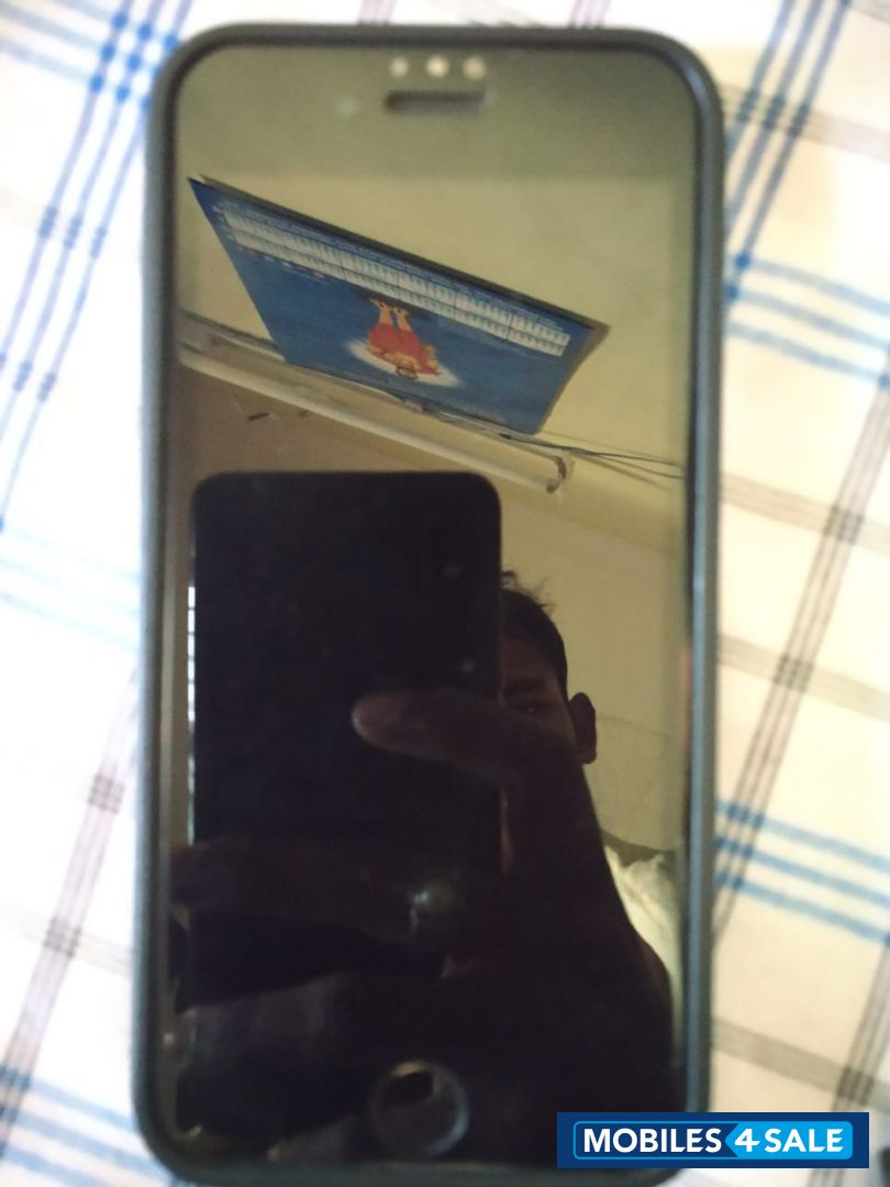 Apple  I phone 7 128gb