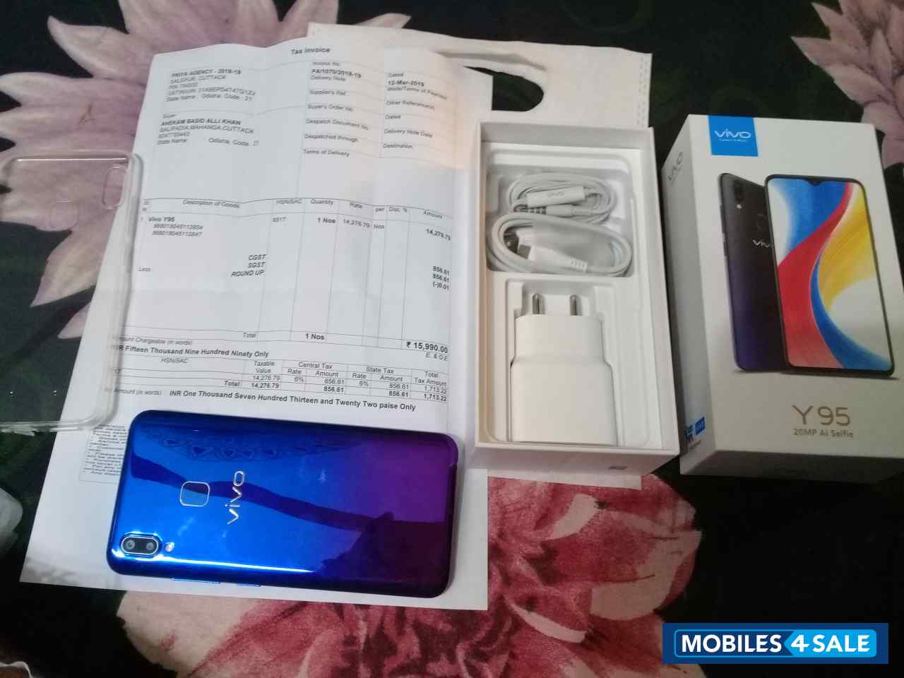 Purple Vivo Y-series Y95
