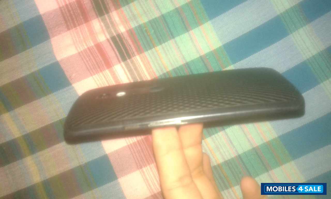 Black Motorola  Xt1562