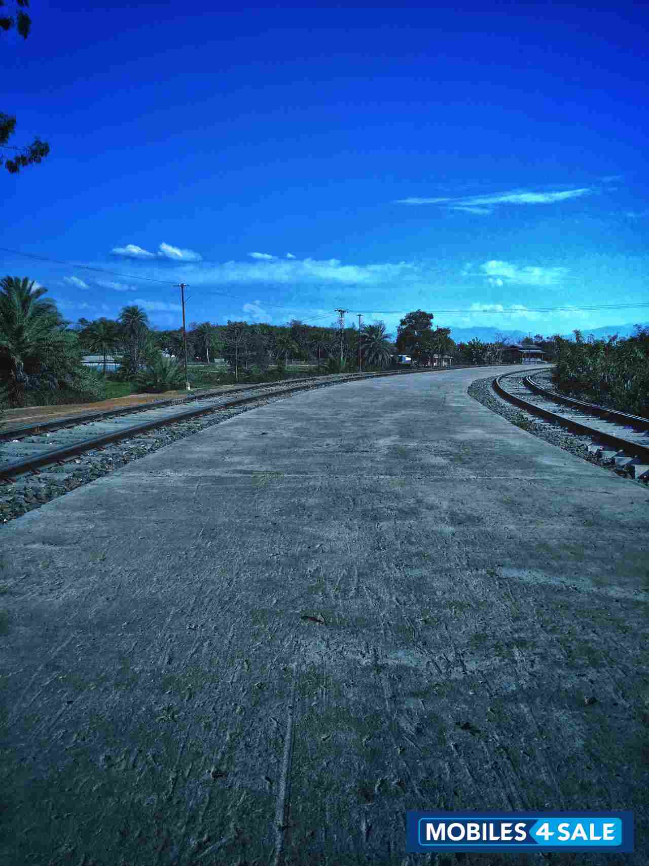 Black Motorola  Xt1562