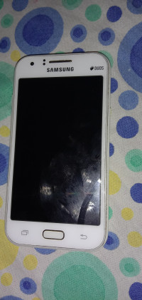 Samsung  Galaxy j1