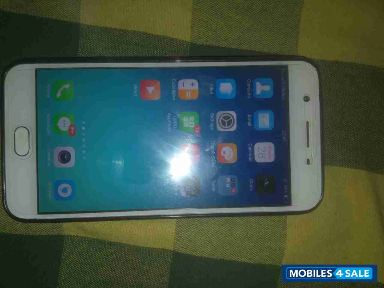 Oppo  F1s
