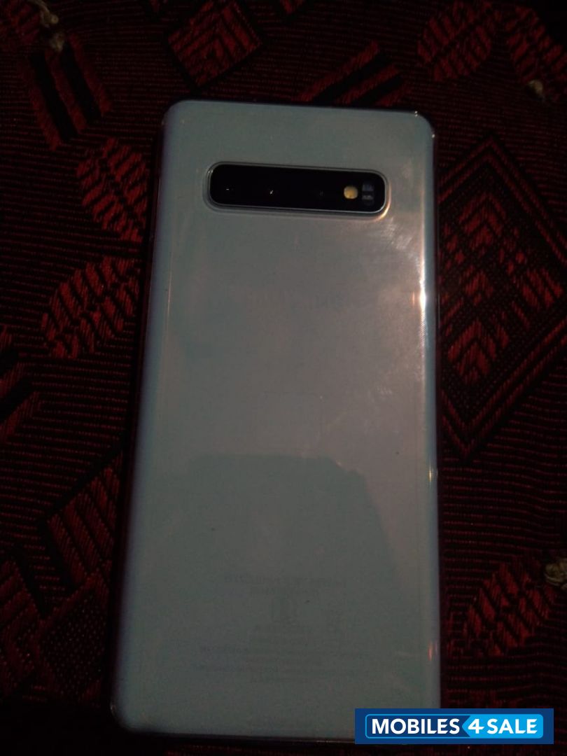White Samsung S10 White Samsung S10
