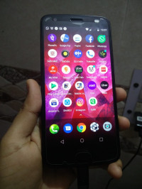 Motorola  Moto Z2 force