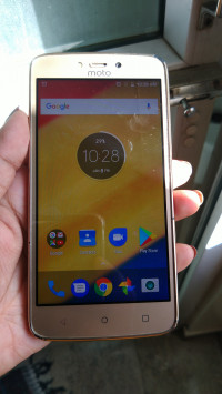 Gold Motorola  C plus