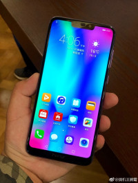 Blue Huawei  Honor 8c
