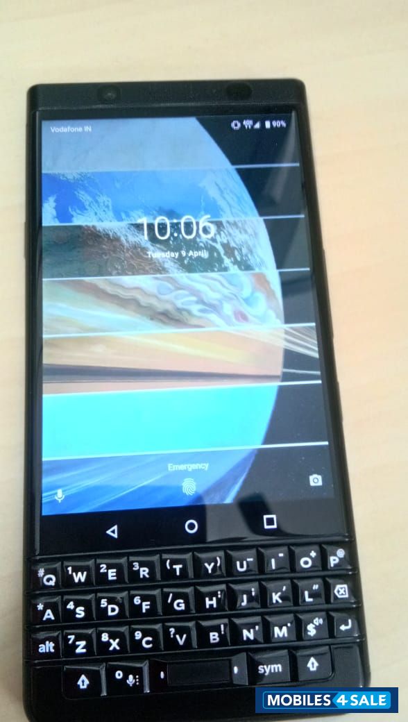 Black BlackBerry KEYone