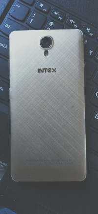 Intex  Cloud M6 16GB
