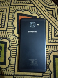 Samsung  Galaxy J7 max