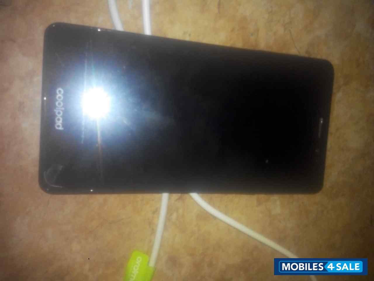 Chinese Phone  Coolpad mega 2.5d