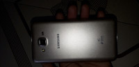 Samsung  J7