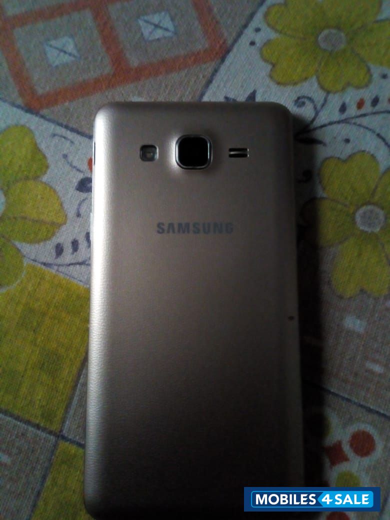 Samsung  Galaxy on 5 pro