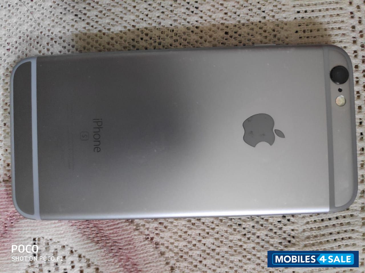 Apple  iphone 6s 32 gb