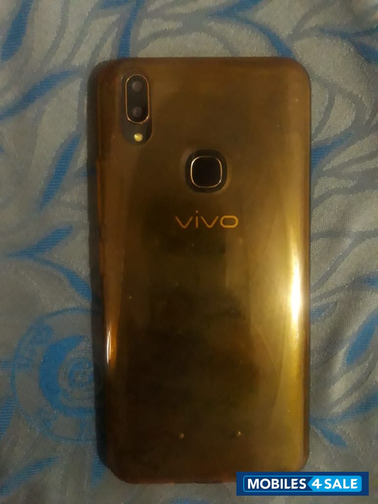 Vivo  V9