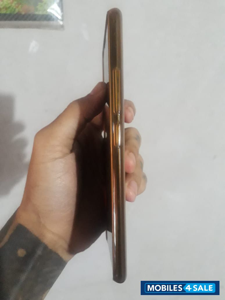 Vivo  V9