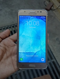 Samsung  galaxy j5