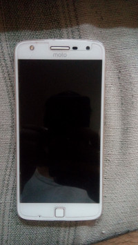 White Golden Motorola Z-series moto zplay 32GB