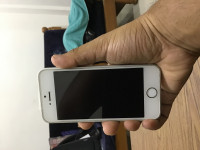 Apple  Iphone SE 32 GB