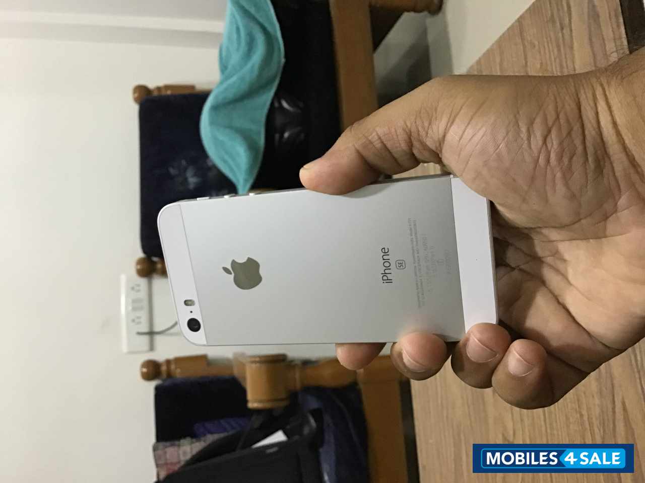 Apple  Iphone SE 32 GB
