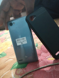 LG  Lg q6
