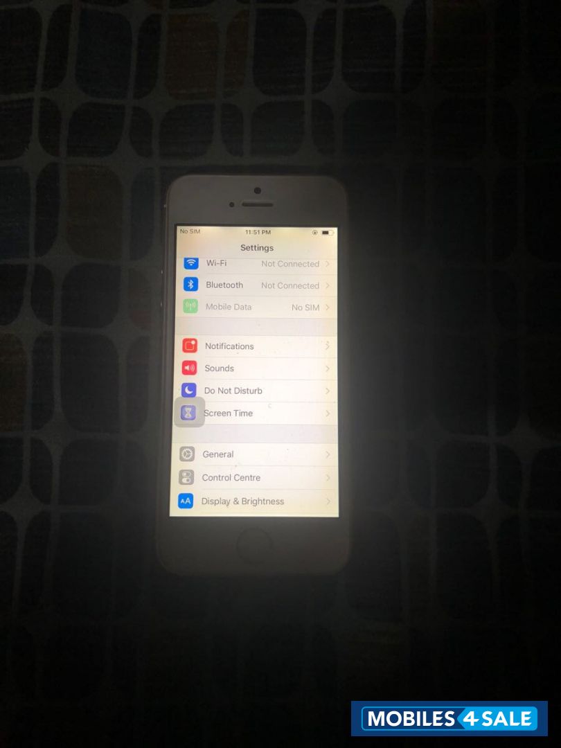 Apple  iphone 5s gold 16 gb