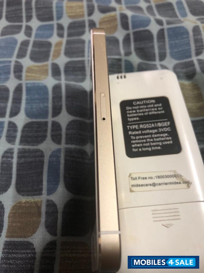 Apple  iphone 5s gold 16 gb