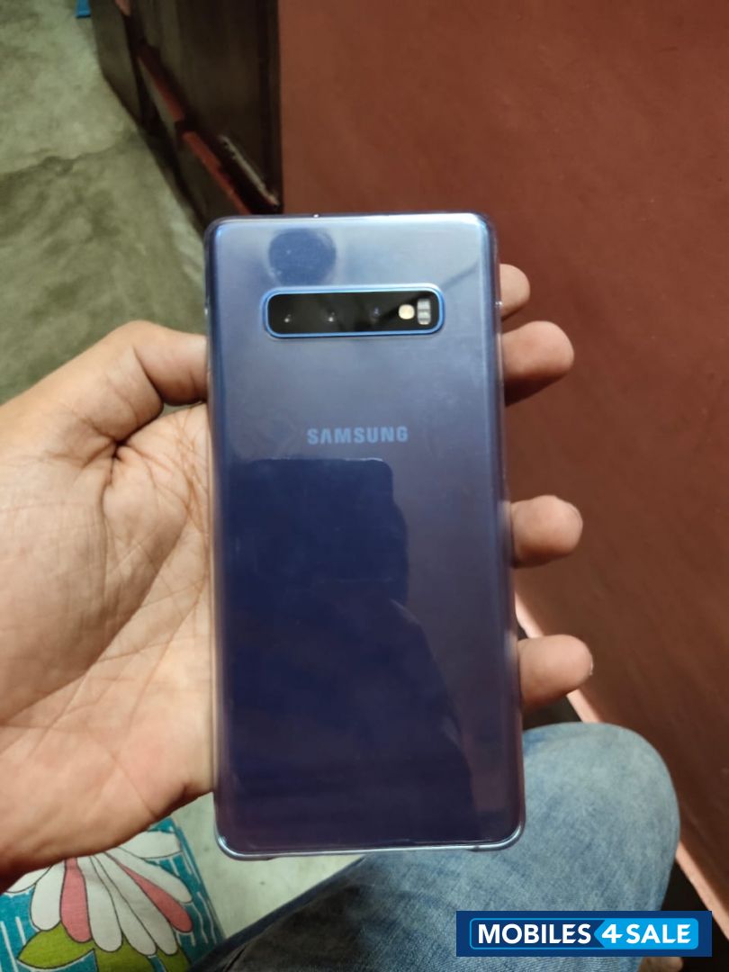 Blue Samsung  Galaxy s10 plus 8gb ram 128gb rom