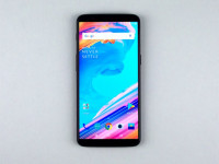 OnePlus  5T