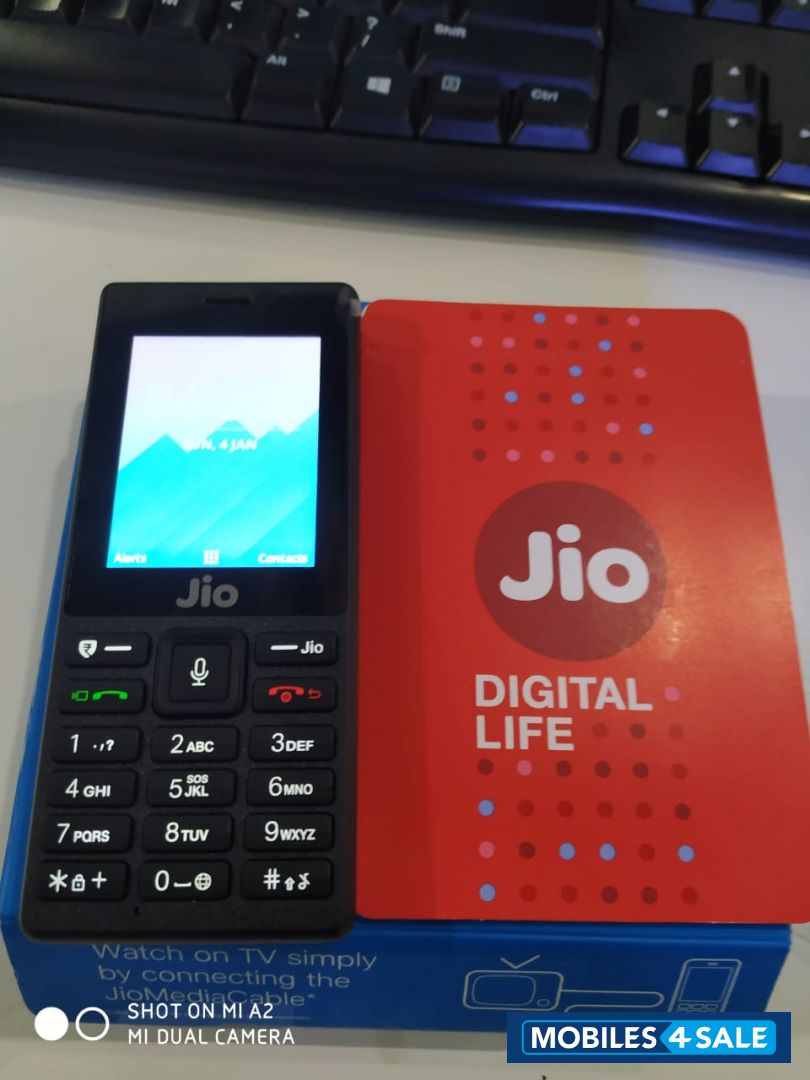 Jio  F220B