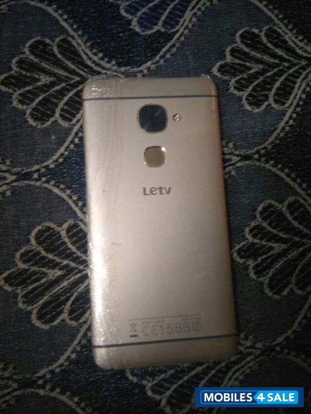 LeEco Le 526 LeEco Le 526