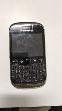 BlackBerry  curve 9320