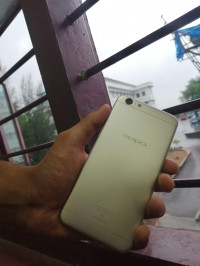 Oppo  A57