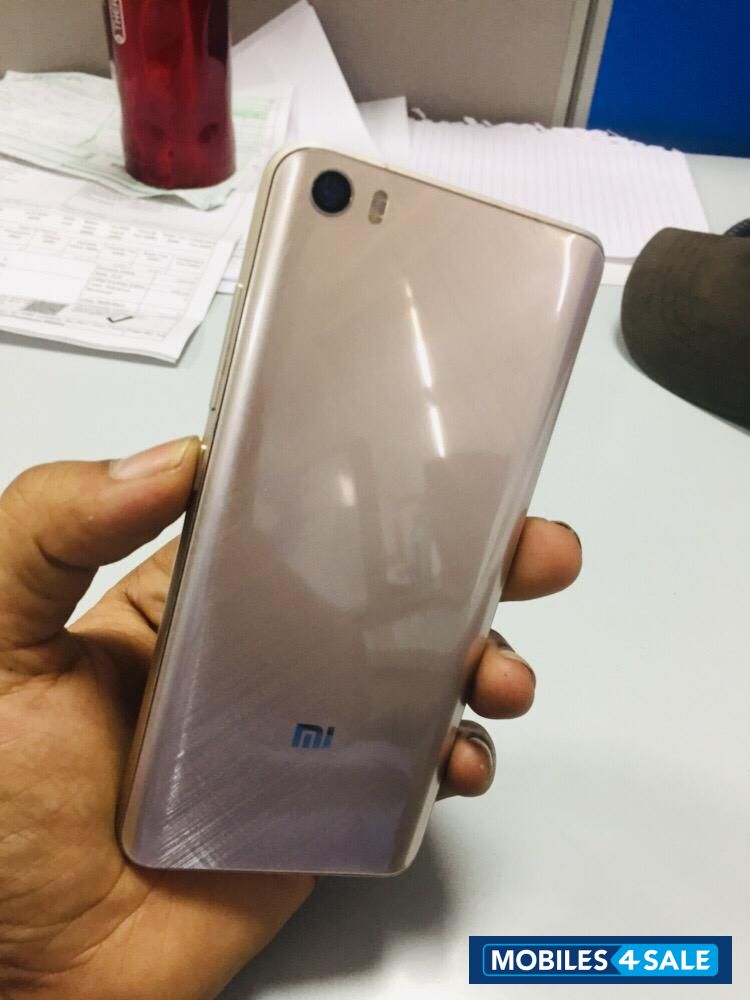 Xiaomi  MI 5
